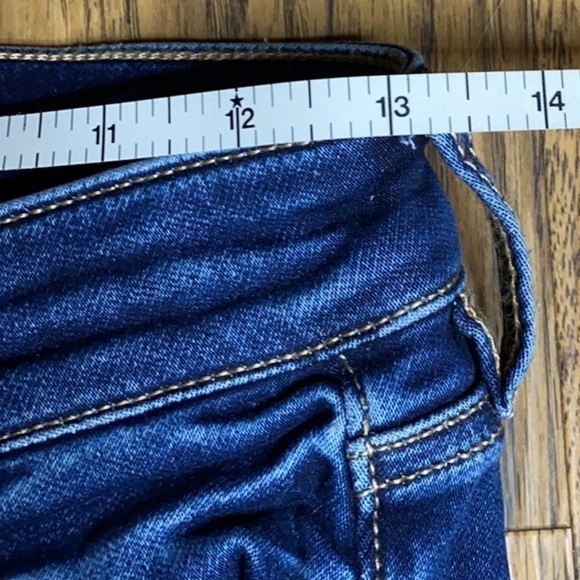 AEO High Rise Destroyed Leggings Size 4 - Picture 7 of 10